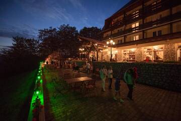 Фотографии Отель Cabana Trei Brazi г. Предял (Румыния) №3 Фото Отель Cabana Trei Brazi г. Предял 3