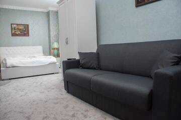 Фото номера Роскошный трехместный номер Отели типа «постель и завтрак» Villa Platinvm г. Предял 7