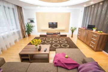 Фото номера Апартаменты с 1 спальней и террасой Апарт-отели 6 Apartments г. Предял 30