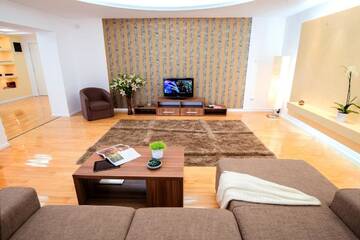 Фото номера Апартаменты с 1 спальней и террасой Апарт-отели 6 Apartments г. Предял 37