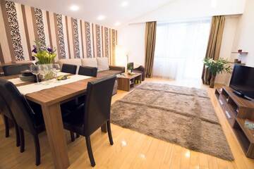 Фото номера Апартаменты с 2 спальнями и террасой Апарт-отели 6 Apartments г. Предял 9