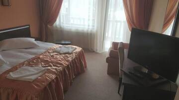 Фото номера Двухместный номер с 1 кроватью и балконом Отель Hotel Mont Blanc г. Предял 8