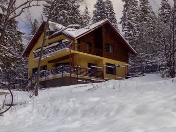 Фото номера Вилла с 3 спальнями Виллы Vila Bearpeak г. Предял 51