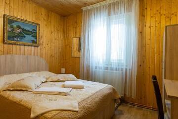 Фото номера Двухместный номер с 1 кроватью Виллы Vila Maria Rustic Predeal г. Предял 2