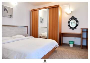 Фото номера Трехместный номер с видом на горы Гостевой дом FOX VALLEY VILLA г. Предял 9