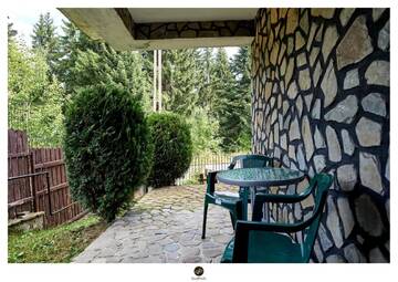 Фото номера Двухместный номер с 1 кроватью и видом на горы Гостевой дом FOX VALLEY VILLA г. Предял 4