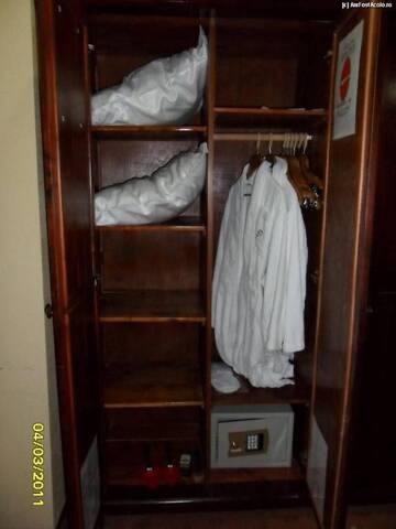 Фото номера Улучшенный двухместный номер с 1 кроватью Отель Predeal Comfort Suites г. Предял 10