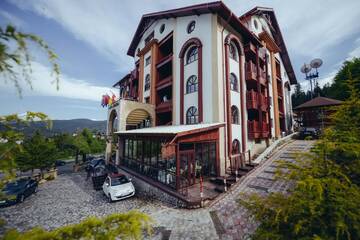 Фотографии Отель Predeal Comfort Suites г. Предял (Румыния) №1 Фото Отель Predeal Comfort Suites г. Предял 1