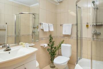 Фото номера Стандартный люкс Отель Hotel Rozmarin г. Предял 2