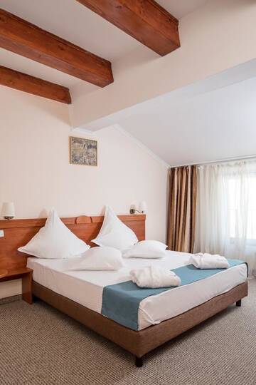 Фото номера Стандартный люкс Отель Hotel Rozmarin г. Предял 6