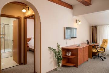 Фото номера Стандартный люкс Отель Hotel Rozmarin г. Предял 8