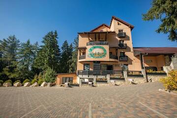 Фотографии Отель Eden Grand Resort г. Предял (Румыния) №2 Фото Отель Eden Grand Resort г. Предял 2