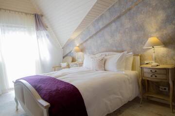 Фото номера Улучшенный двухместный номер с 1 кроватью Отель Hotel Dragului г. Предял 2
