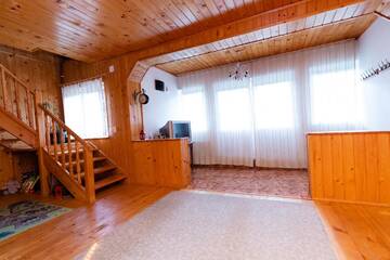 Фото номера Дом с 5 спальнями Дома для отпуска Casa RAI г. Предял 39